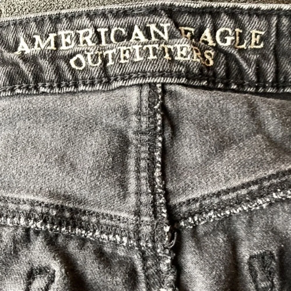 American Eagle Black Denim Mini Skirt distressed destroyed Button Fly‎ Size 8